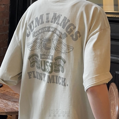 市场上装-T恤-电商T恤