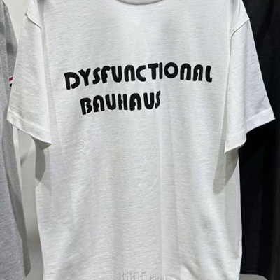 市场上装-T恤-欧货T恤