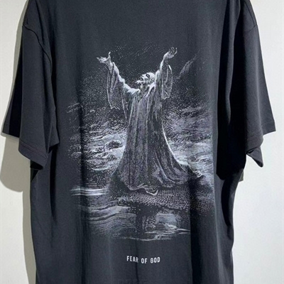 市场上装-T恤-欧货T恤