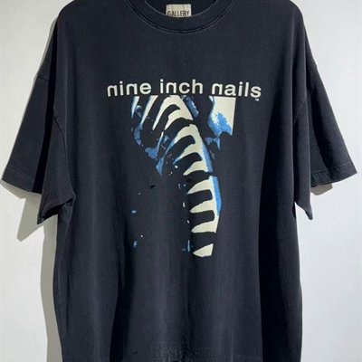 市场上装-T恤-欧货T恤