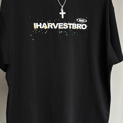 市场上装-T恤-电商T恤