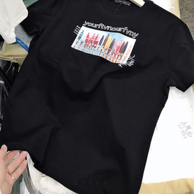 市场上装-T恤-休闲T恤