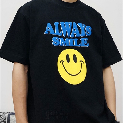 市场上装-T恤-电商T恤