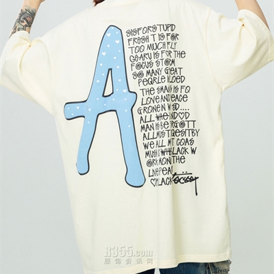 市场上装-T恤-电商T恤