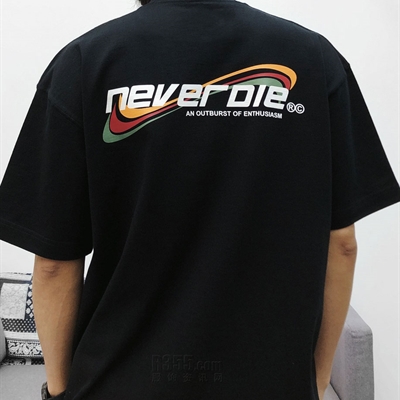 市场上装-T恤-电商T恤