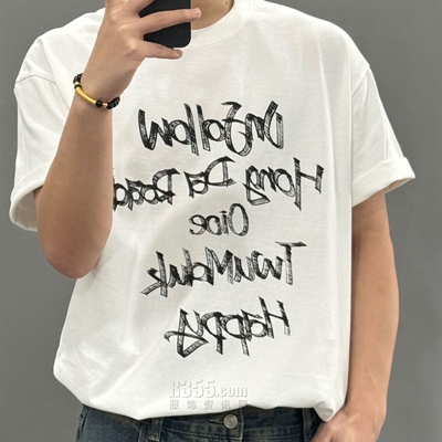 市场上装-T恤-电商T恤