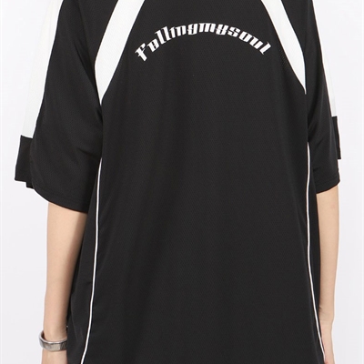 市场上装-T恤-电商T恤