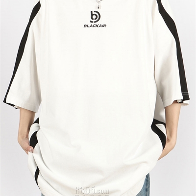 市场上装-T恤-电商T恤