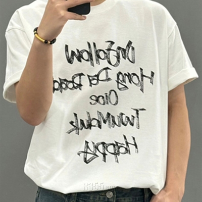 市场上装-T恤-电商T恤