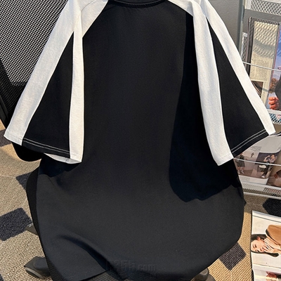 市场上装-T恤-电商T恤