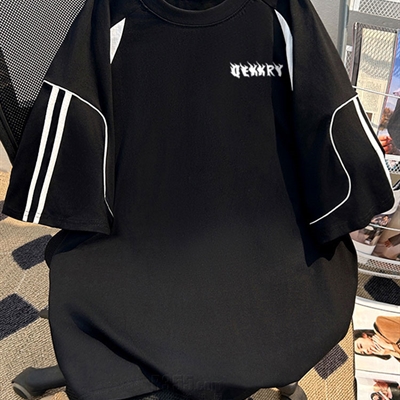 市场上装-T恤-电商T恤