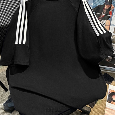 市场上装-T恤-电商T恤