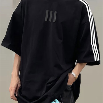 市场上装-T恤-电商T恤