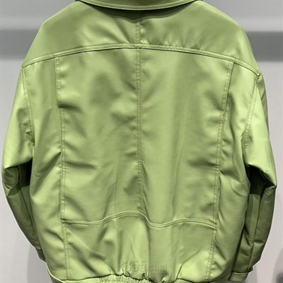 市场上装-皮衣-休闲皮衣