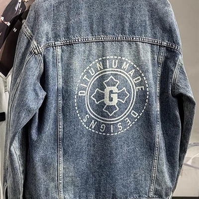 市场上装-夹克-休闲夹克