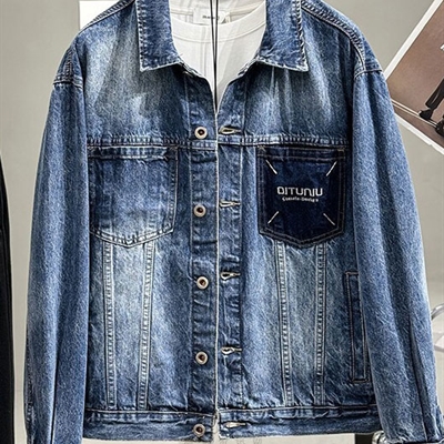 市场上装-夹克-休闲夹克