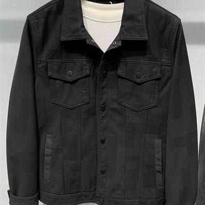 市场上装-夹克-休闲夹克