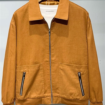 市场上装-夹克-休闲夹克