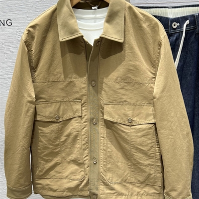 市场上装-夹克-休闲夹克