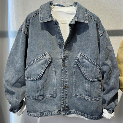 市场上装-夹克-休闲夹克