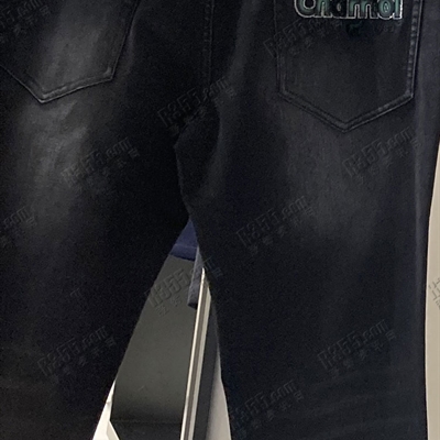 商场品牌-牛仔裤-牛仔裤{实拍}