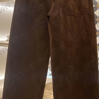 商场品牌-牛仔裤-牛仔裤{实拍}