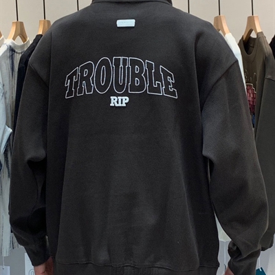 市场上装-卫衣-休闲卫衣