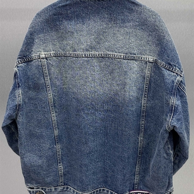 市场上装-夹克-休闲夹克