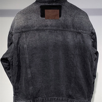 市场上装-夹克-休闲夹克