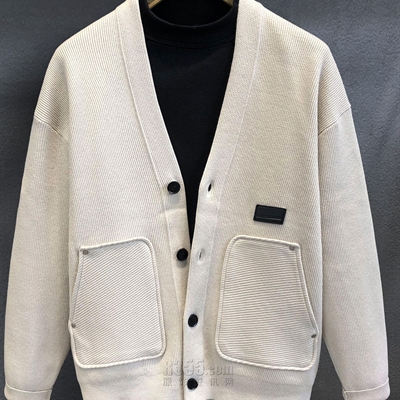 市场上装-毛衫-休闲毛衫