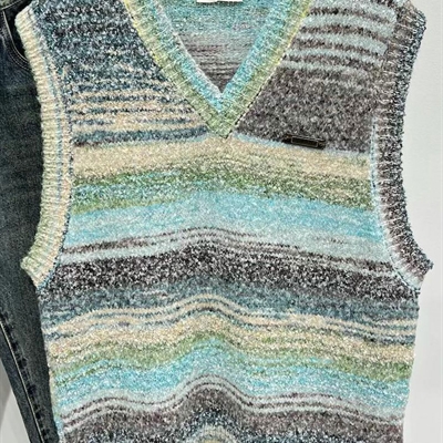 市场上装-毛衫-休闲毛衫