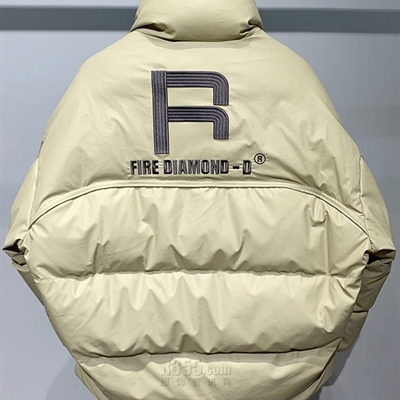 市场上装-棉衣/羽绒服-休闲棉服