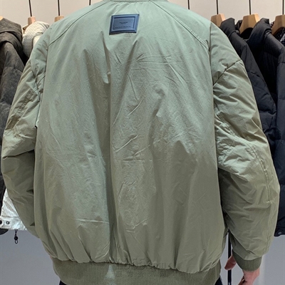 市场上装-棉衣/羽绒服-休闲棉服