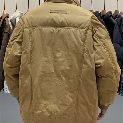 市场上装-棉衣/羽绒服-休闲棉服