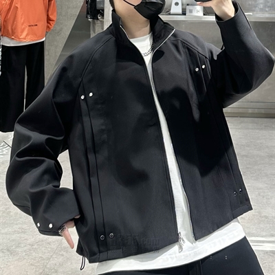 市场上装-夹克-休闲夹克