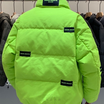 市场上装-棉衣/羽绒服-休闲棉服