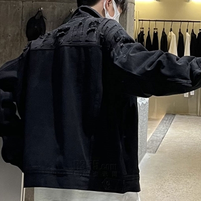 市场上装-夹克-休闲夹克