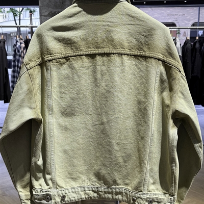 市场上装-夹克-休闲夹克