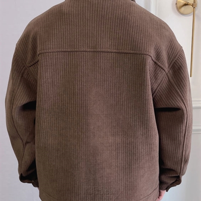 市场上装-夹克-休闲夹克