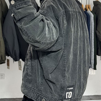 市场上装-夹克-休闲夹克