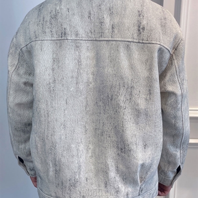 市场上装-夹克-休闲夹克