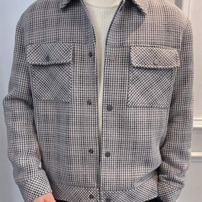 市场上装-夹克-休闲夹克