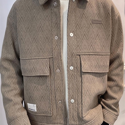 市场上装-夹克-休闲夹克