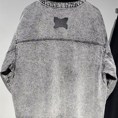 市场上装-夹克-休闲夹克