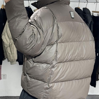 市场上装-棉衣/羽绒服-休闲棉服