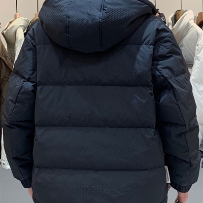 市场上装-棉衣/羽绒服-休闲棉服