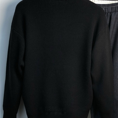 市场上装-毛衫-休闲毛衫