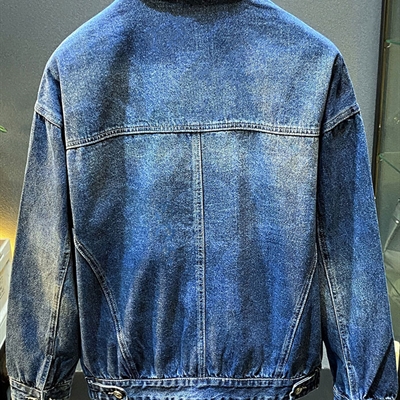 市场上装-夹克-休闲夹克