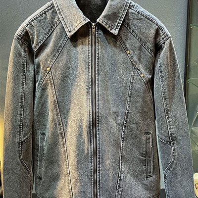 市场上装-夹克-休闲夹克