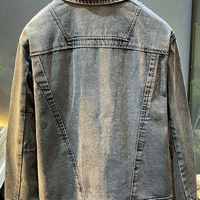 市场上装-夹克-休闲夹克